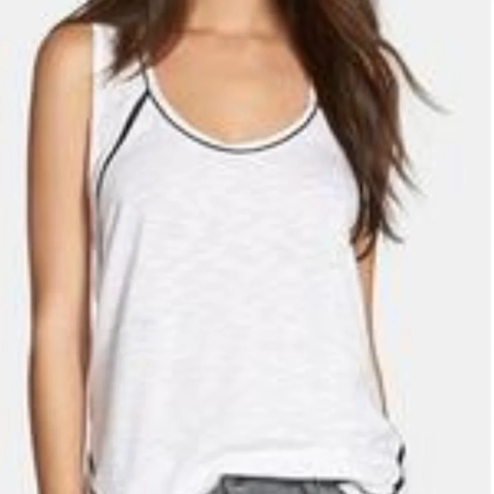 Sam Edelman Black Women's Medium Seamed Scoop-Neck Tank - Picture 2 of 6